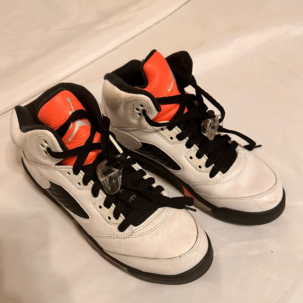 Jordan Retro 5 Sunblush - Picture 2 of 4